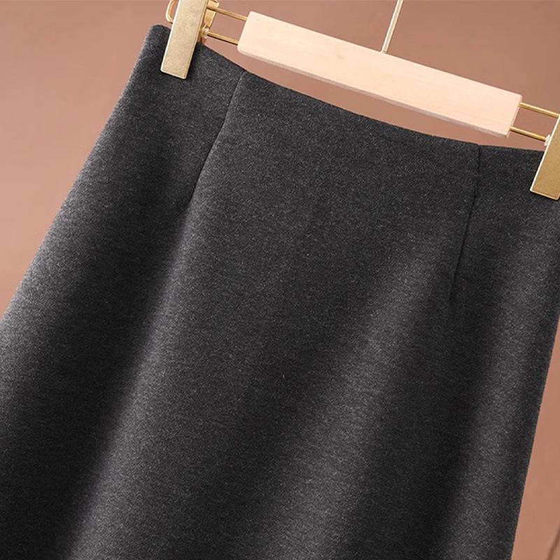 Women's Fashionable Woolen A-line Long Skirt - Autumn/Winter 2026, Elegant Velvet, Beautiful Temperament Umbrella Design.