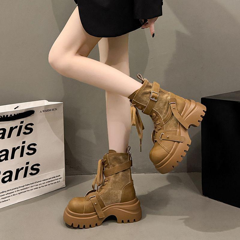 Leder-Denim-Plateau-Martin-Stiefel im europäischen Stil - Damen 2025 Neue höhenverlängernde Motorrad-Kurzstiefel, kleine Größen