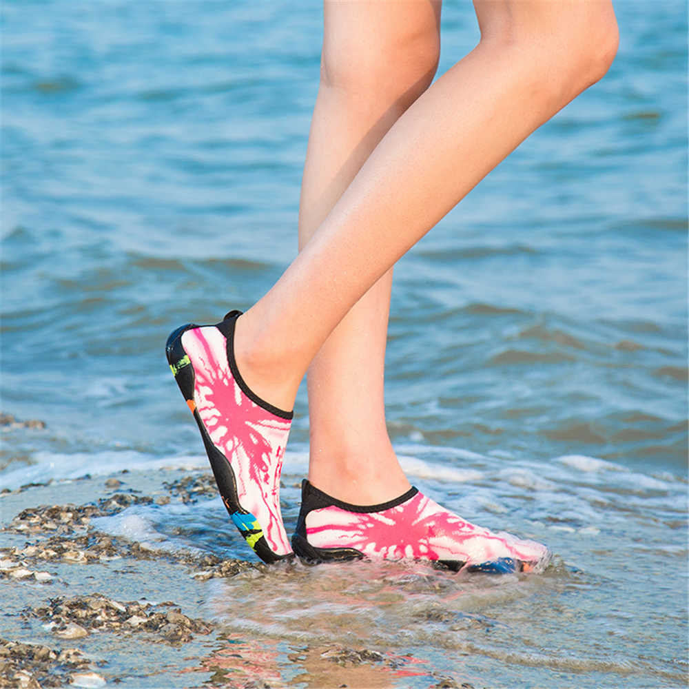 Fashion Flat Sandals Lady Home Slippers Yellow Women's Shoes Sneakers Sport Hospitality Unique Imported Advanced Pas Cher Sneakersy