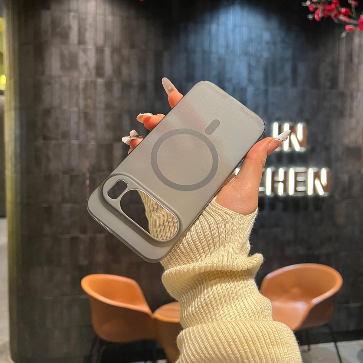 

Ultra Thin Frosted Clear Armor For Magsafe Magnetic Phone Case For Google Pixel 10 8 7 6 Pro Translucent Wireless Charge Cover Google Pixel 6