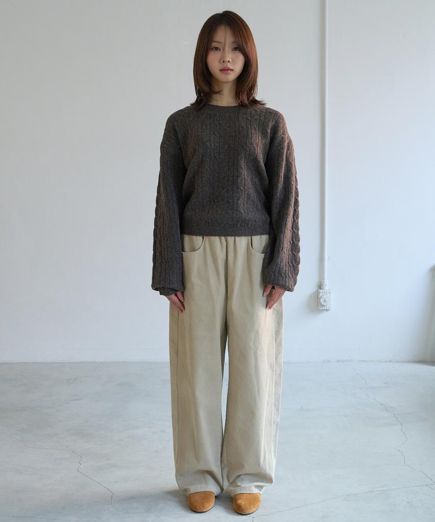 Julliapepe Curved Balloon Corduroy Pants (Cream)