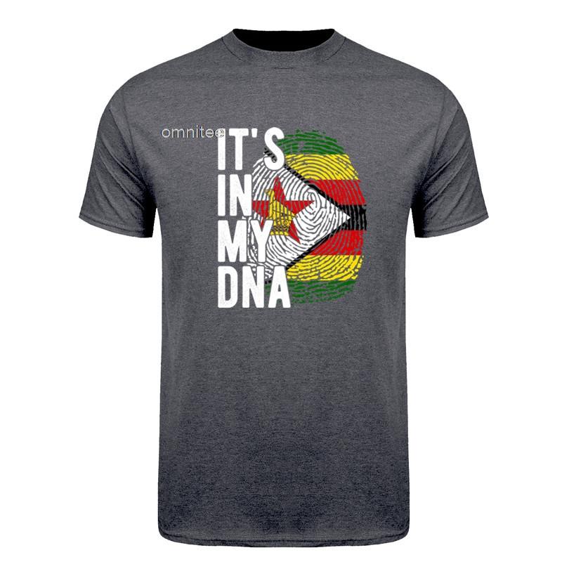 ITS IN MY DNA Simbabwe T-Shirts Grafik Baumwolle Streetwear Kurzarm Geburtstag Simbabwische Flagge Afrika Geschenk T-Shirt Unisex HJ046
