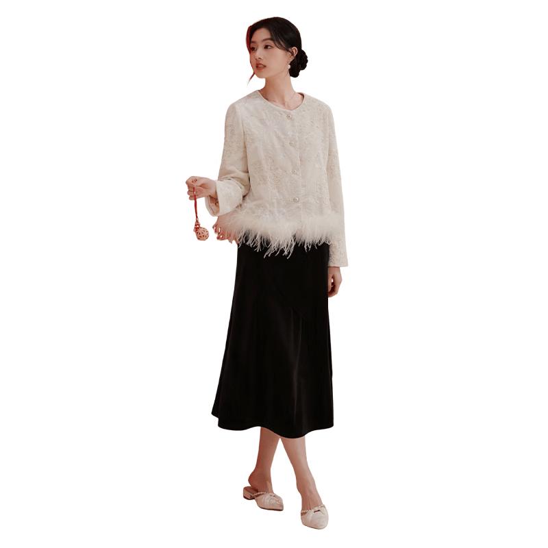 

Women s Embroidered Tassel Padded Short Jacket M