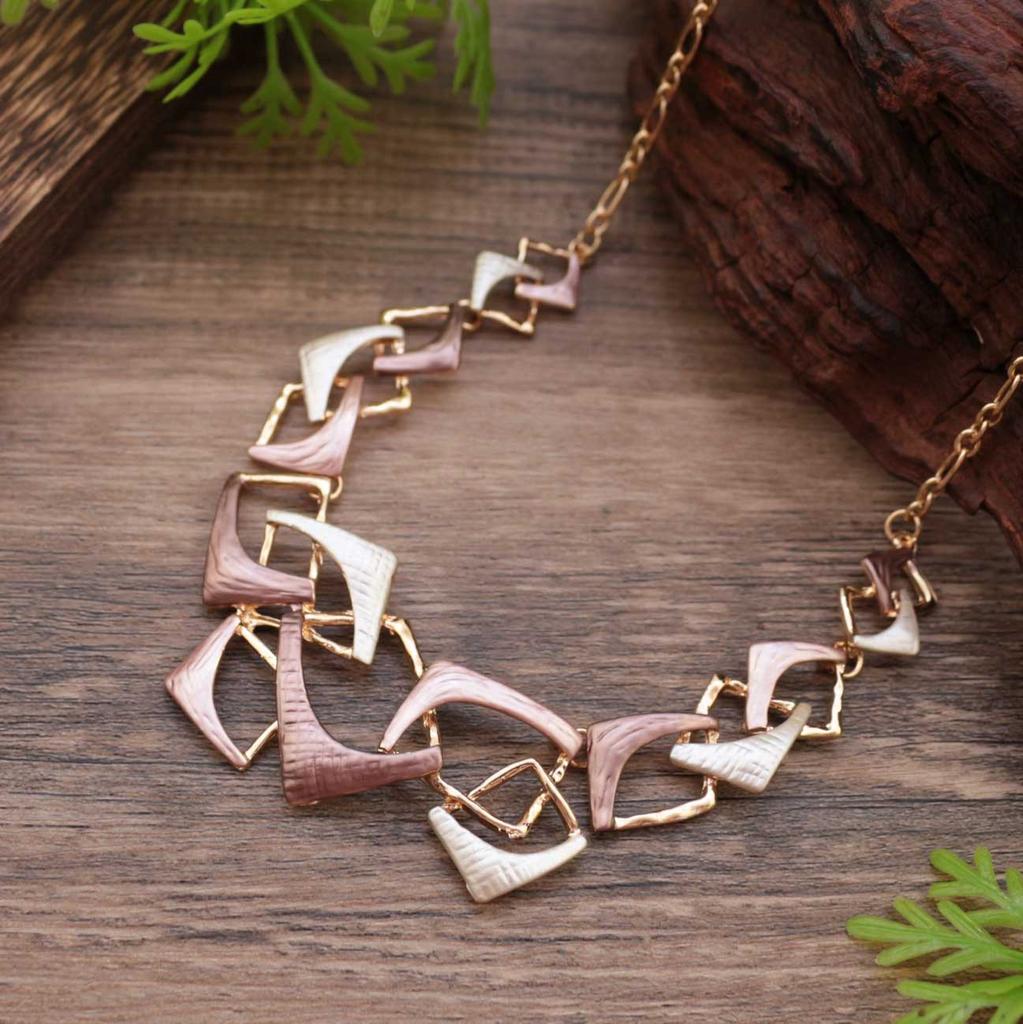 New color painting oil hollow geometric line alloy necklace, women's exaggerated irregular line necklace