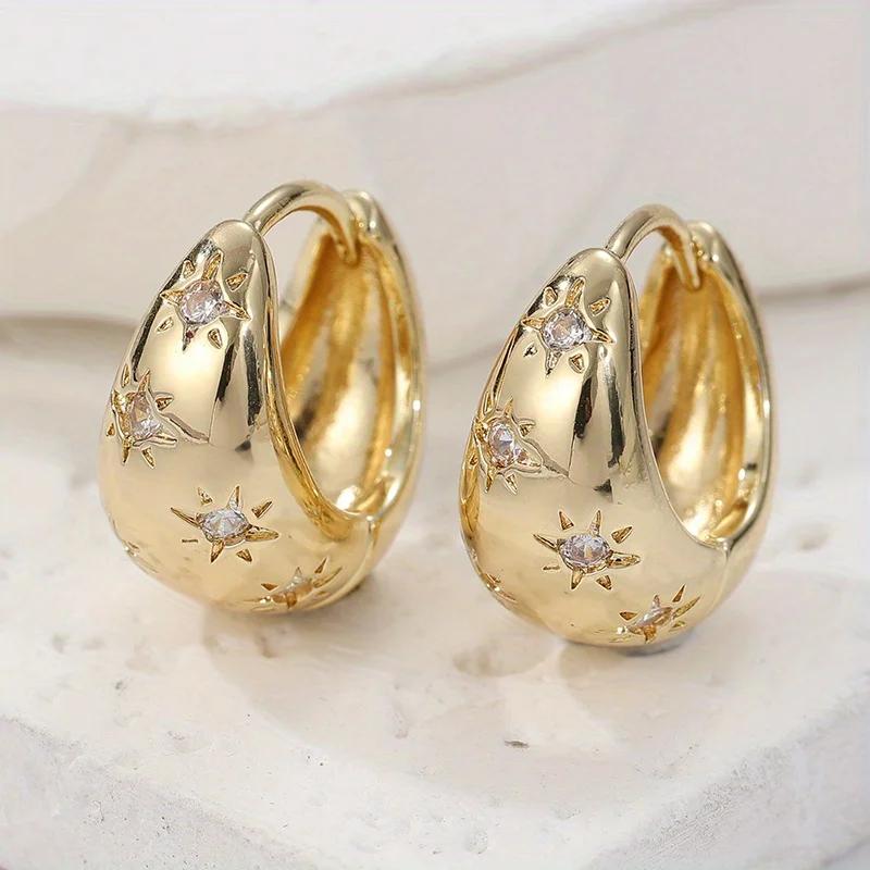 Vintage Sparkling Star-shaped Carved Synthetic Zirconia Inlaid Hoop Earrings for Women  Party Festival Jewely Accessories