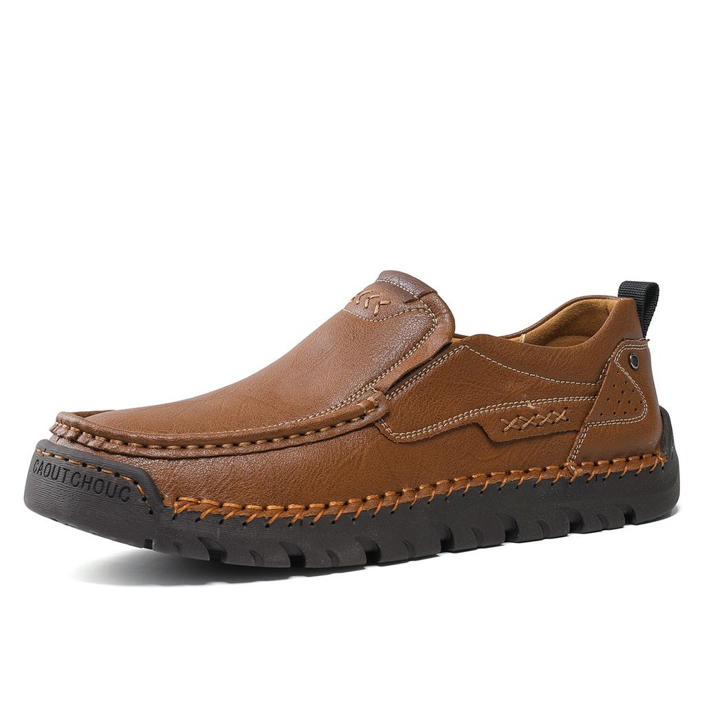 Moda 2025 Nuovi Mocassini da Uomo Traspiranti Slip on Scarpe da Guida Italiane Chaussure Homme Vera Pelle Uomo Scarpe Casual Fatte a Mano