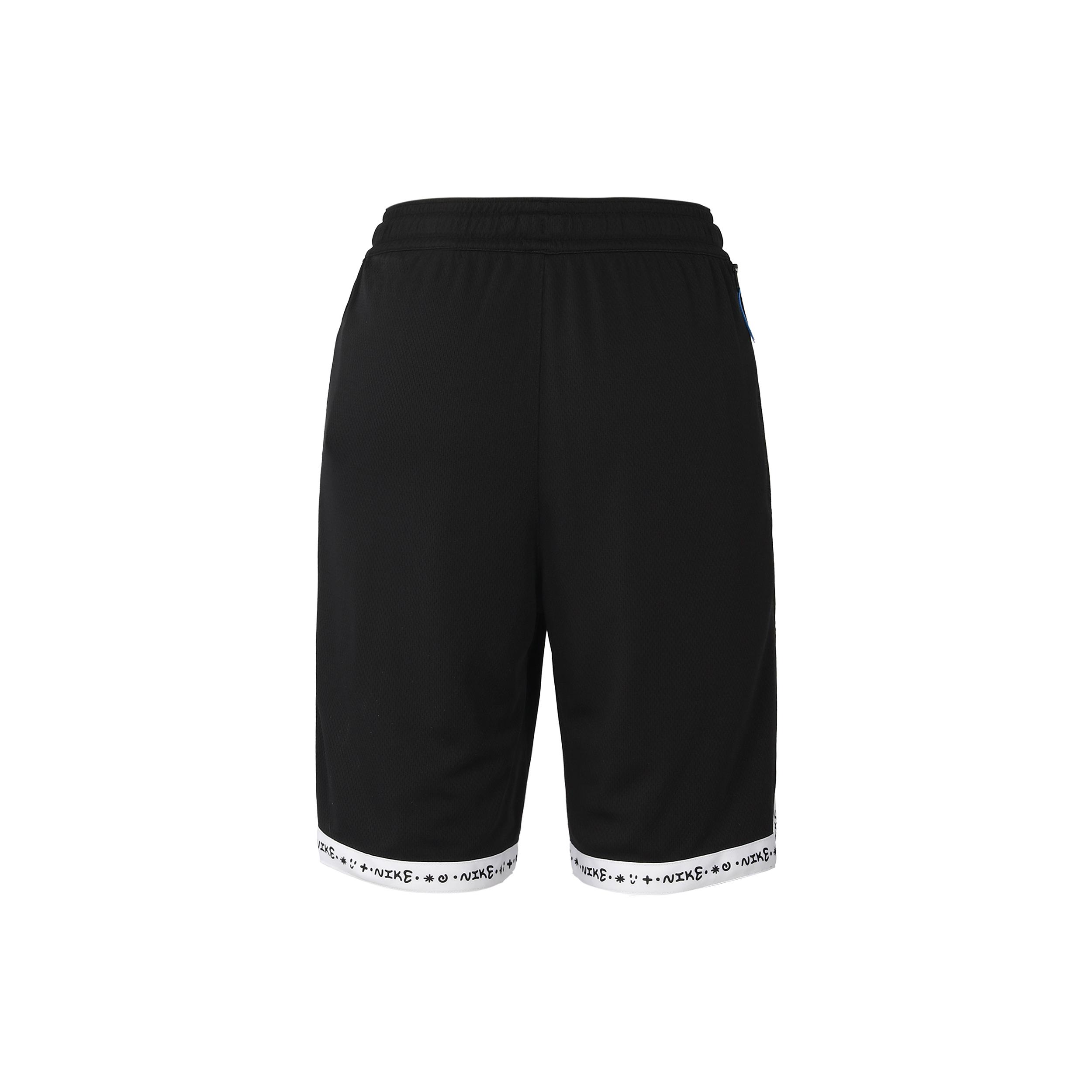 

Новые мужские повседневные шорты Nike черные DV3193-010 S