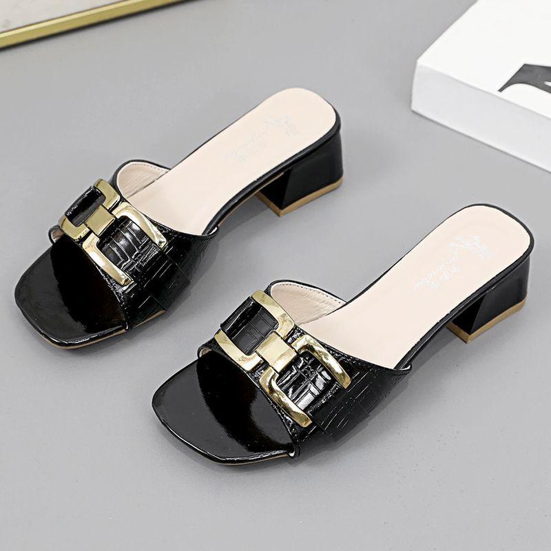 High Heel Cool Slippers Outer Wear Student Thick Heel 2025 Summer New Low Heel Square Head Internet Celebrity Girl Fashion Word