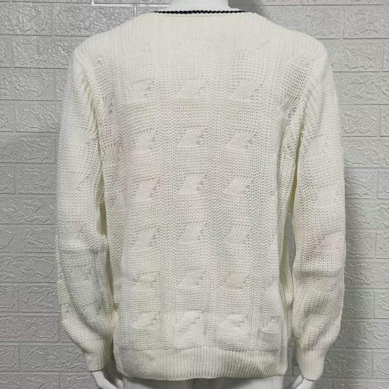 Men's Fashionable Slim-fit Long-sleeved Knit Top with V-neck