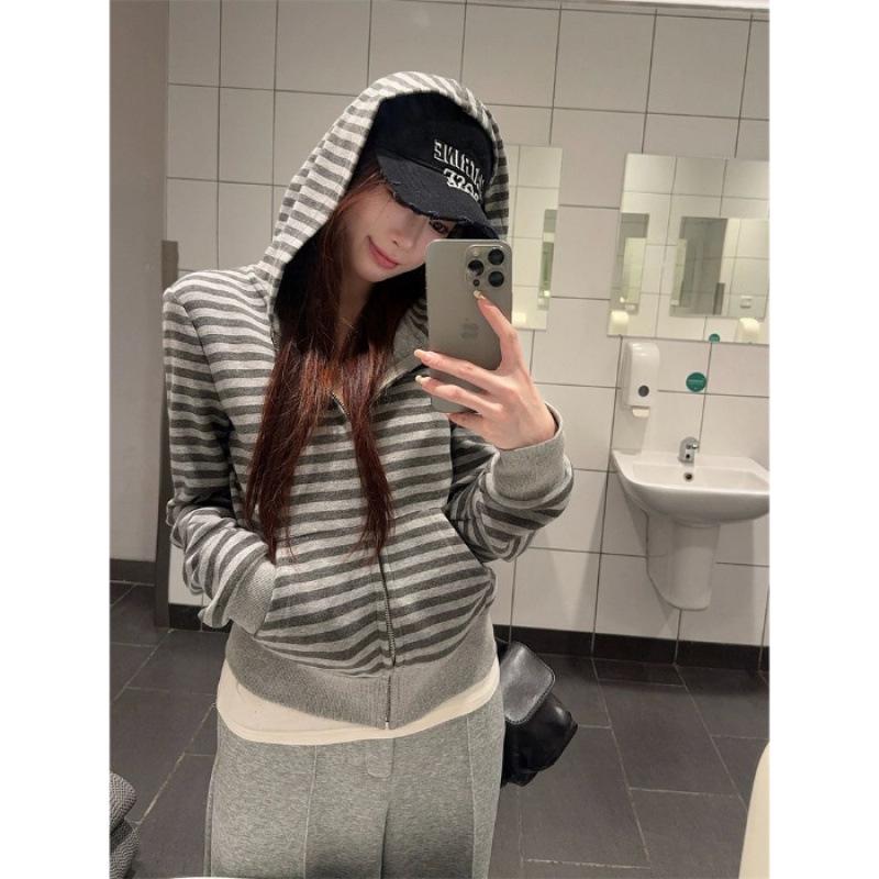 

Women s Striped Hoodie & Sweatpants Set: Autumn/Winter Relaxed Fit Cropped Cardigan Outerwear M