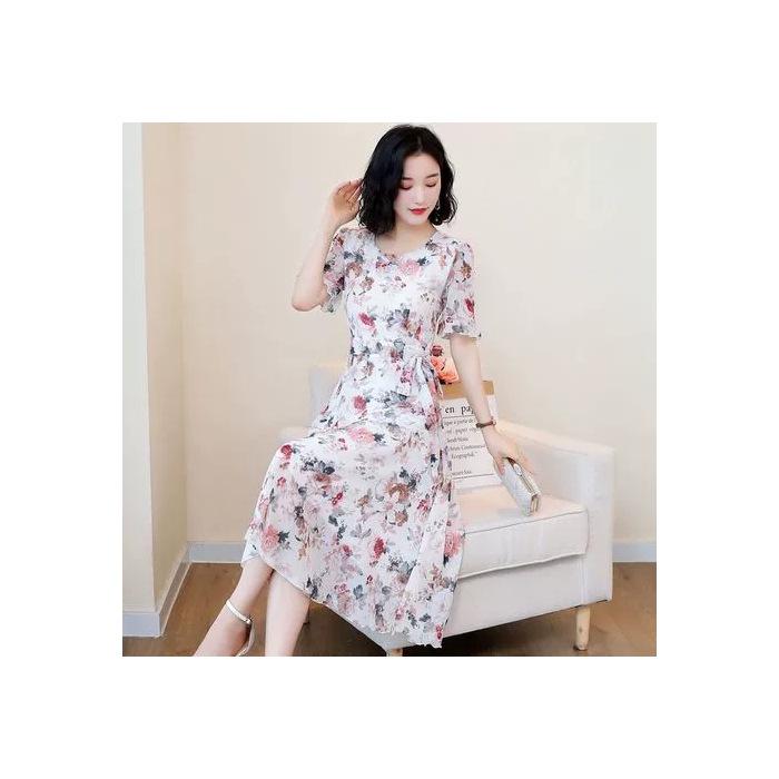 Short-sleeved straps, summer women's skirts, summer clothes, new popular temperament, waist and thin, wide and too floral long skirts
