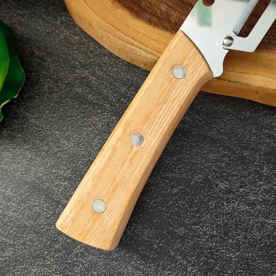 Vegetable Peeler with Wooden Handle 3-in-1 Fruit Peeler Scallion Shredder And Bottle Opener Efficient Kitchen Tool