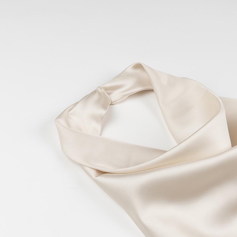 Mode Femme Printemps 2025: Robe Mini Solide Style Européen et Américain Halter Dos Nu avec Accents Floraux