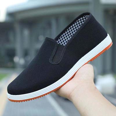 Vieilles chaussures en tissu de Pékin pour hommes chaussures simples de printemps fait main lasagne chaussures en tissu noir antidérapantes respirantes chaussures pour travailleurs migrants