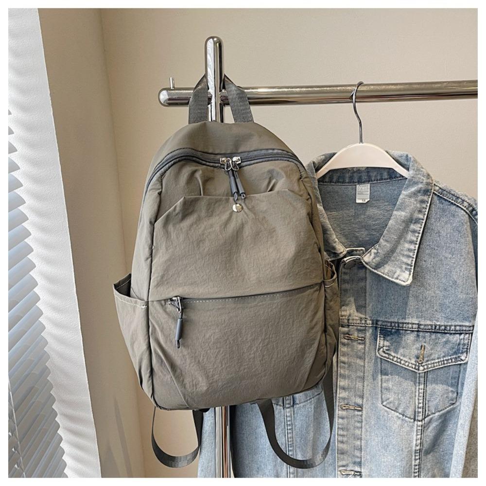 Backpack women's new fashionable lightweight large capacity school bag versatile nylon cloth travel backpack commuter women's bag