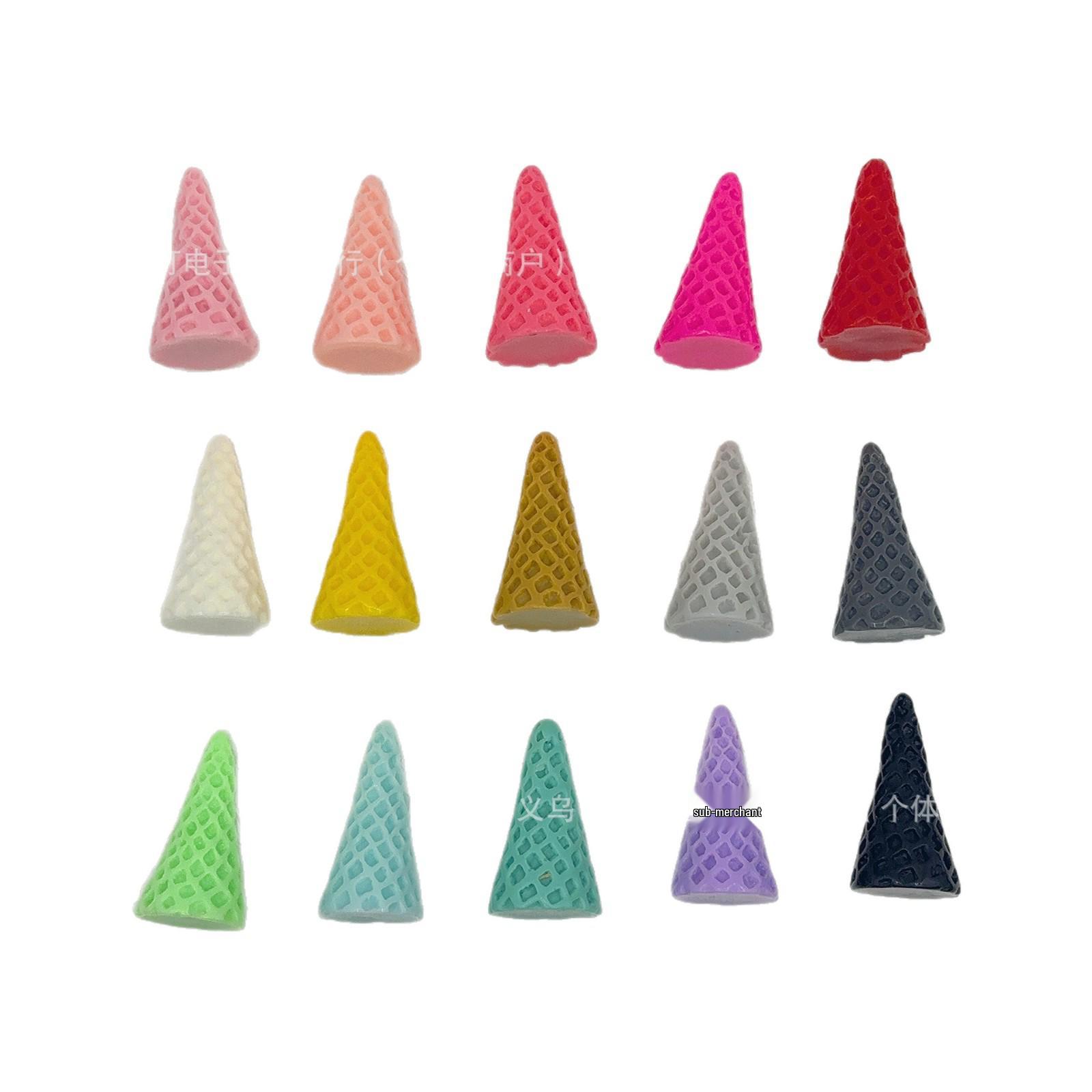Resin Ice Cream Cone Decorative Mini Food Toy Accessories for Dollhouse DIY. Light Gray
