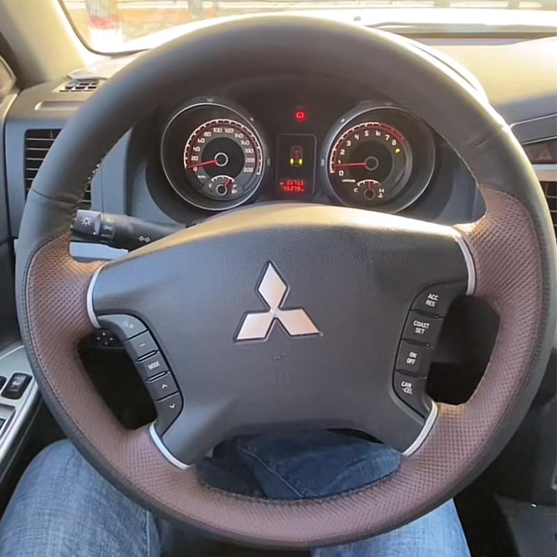 Dla Mitsubishi Pajero 2007-2014 Galant 2008-2012 Ręcznie szyty Czarny Skóra zamszowa Pokrowiec na kierownicę samochodu