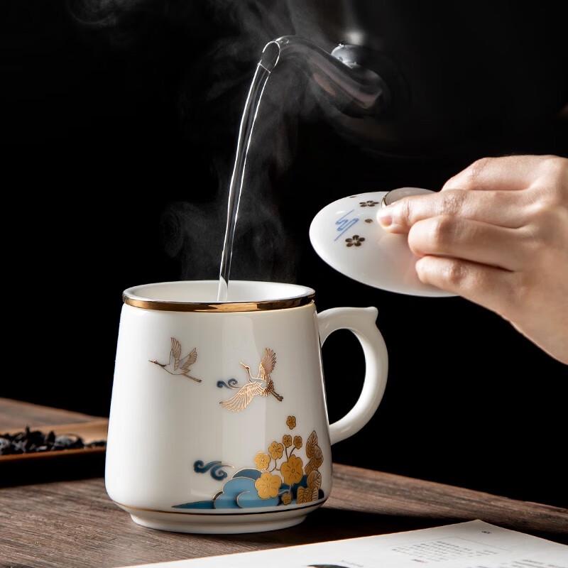 Gold-Inlaid Jade Porcelain Mug - Flower Cloud Crane
