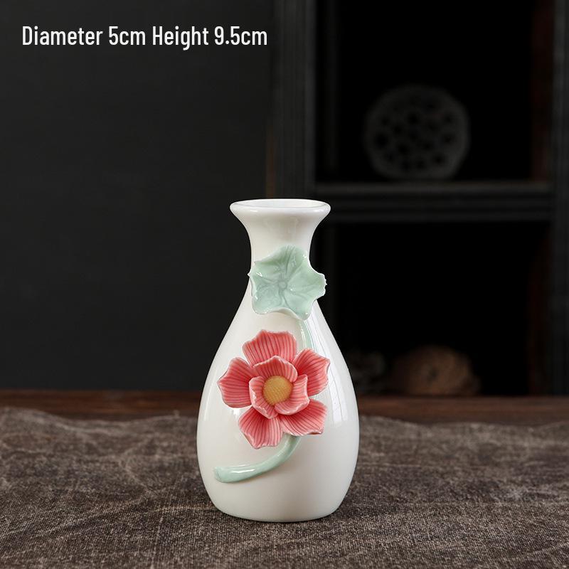 New Handmade Ceramic Pinch Flower Vase for Floral Arrangement and Home Decor