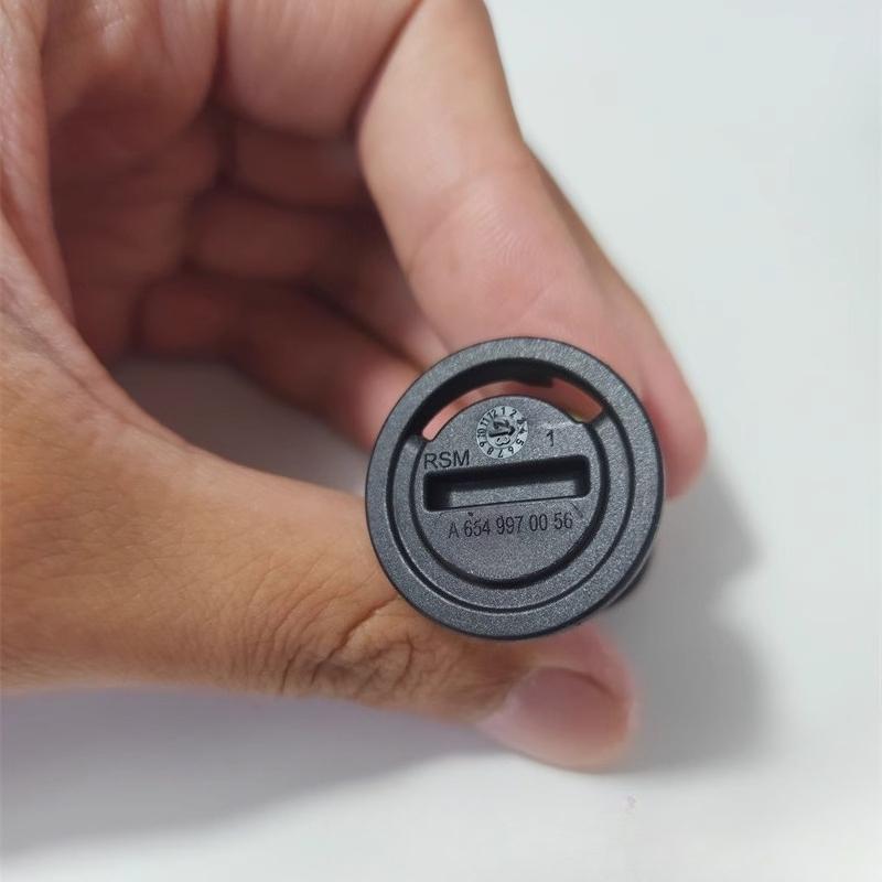 1pcs For Mercedes-Benz C200 GLC220 E350 GLE450 S400 GLS480 S500 oil pan drain screws