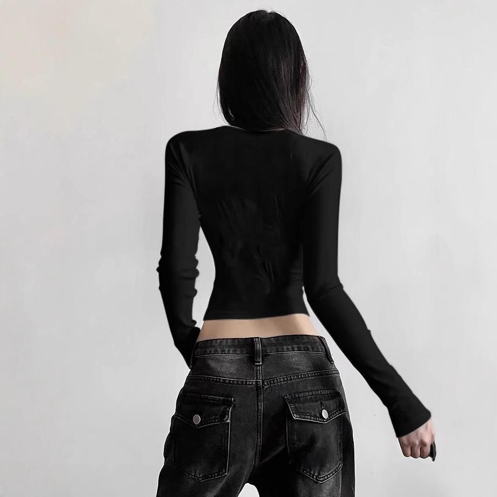 Women's Slimming Dark Wing Print Long Sleeve Cropped T-Shirt