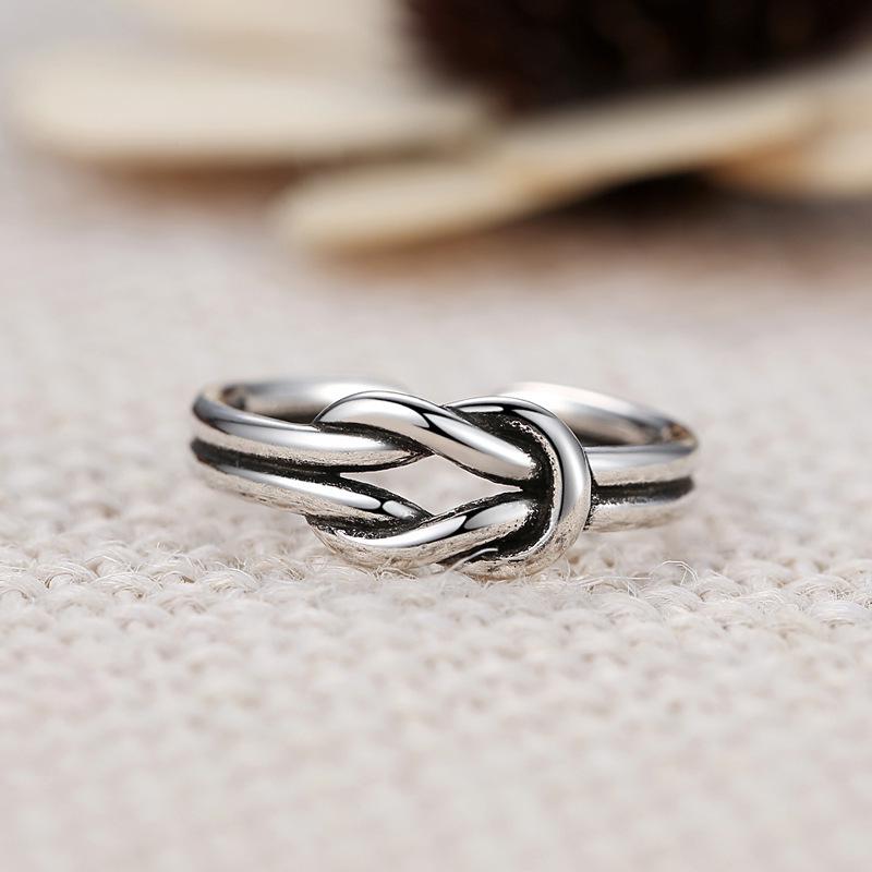 New Korean-Japanese Retro Knot Adjustable Finger Ring for Women - Hip Hop Style