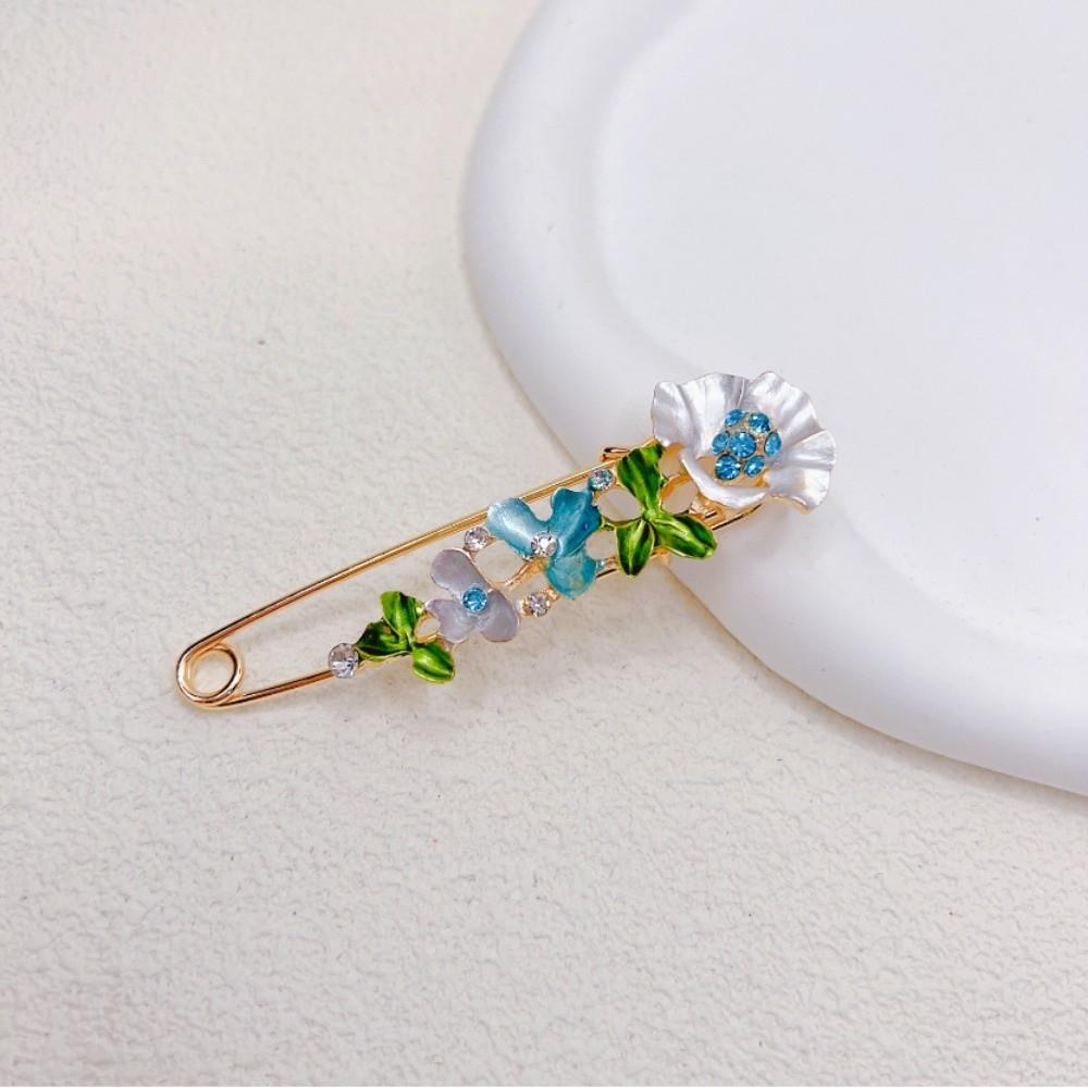 

All-match Sweet Flower Shape Lapel Pin Elegant Shiny Brooches Office Wear синій