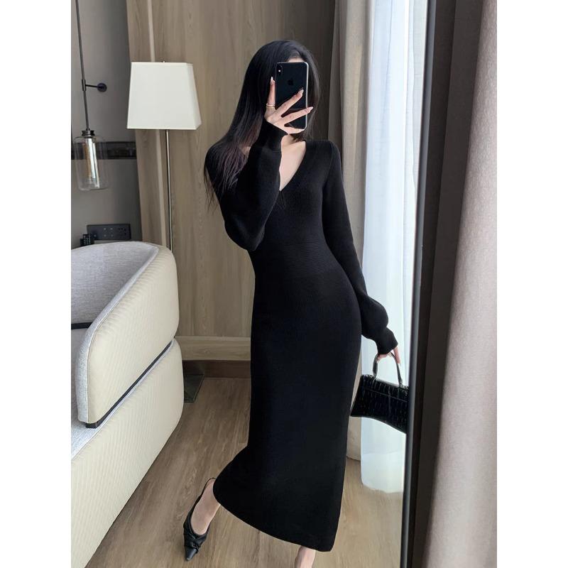 Gentle Red Knitted Dress Autumn and Winter New V-neck Christmas Cross Festive Inner Sweater Skirt