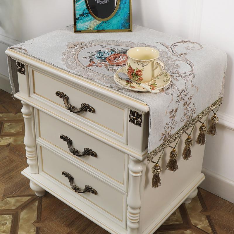 

Elegant European Style Dust Cover Cloth for Bedroom Nightstand Fabric Tablecloth Pad High End Luxury Home Textile Cover 40*70cm (size includes hanging tassels)