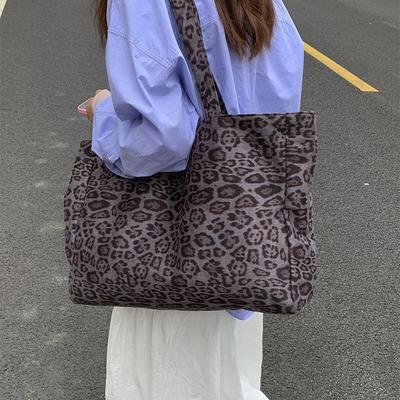 Leopard Print Bag New Niche Design Shoulder Bag Korean Retro Commuter Tote Bag Large Capacity Trendy Women's Bag