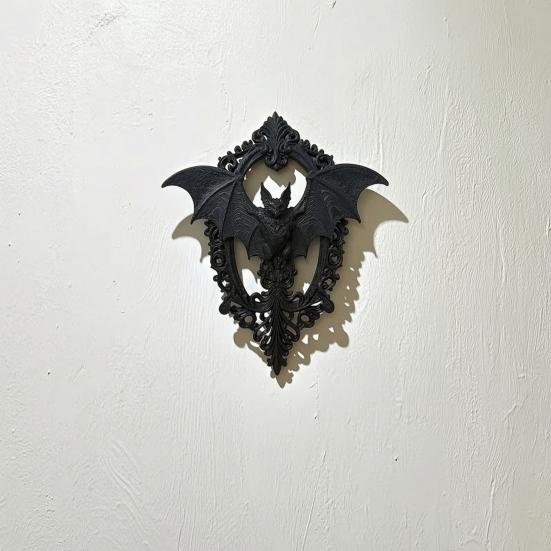 Gothic Style Wall Ornament 3D Printed Bat Hanging Decor, Vintage Frame Art, Creative Theme Decor Dark Sculpture for Halloween Home Living Room Bedroom