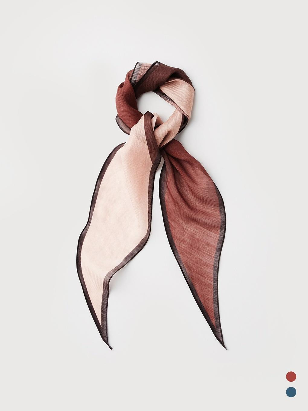 Color block diamond scarf_VYCXF4Z7221 NC Jungangno Station branch Red