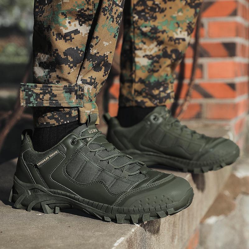 Outdoor Hiking Shoes Men Breathable Casual Sports Shoes Men Lace-up Anti-slip Thick-soled Durable High-top Ankle Boots Men