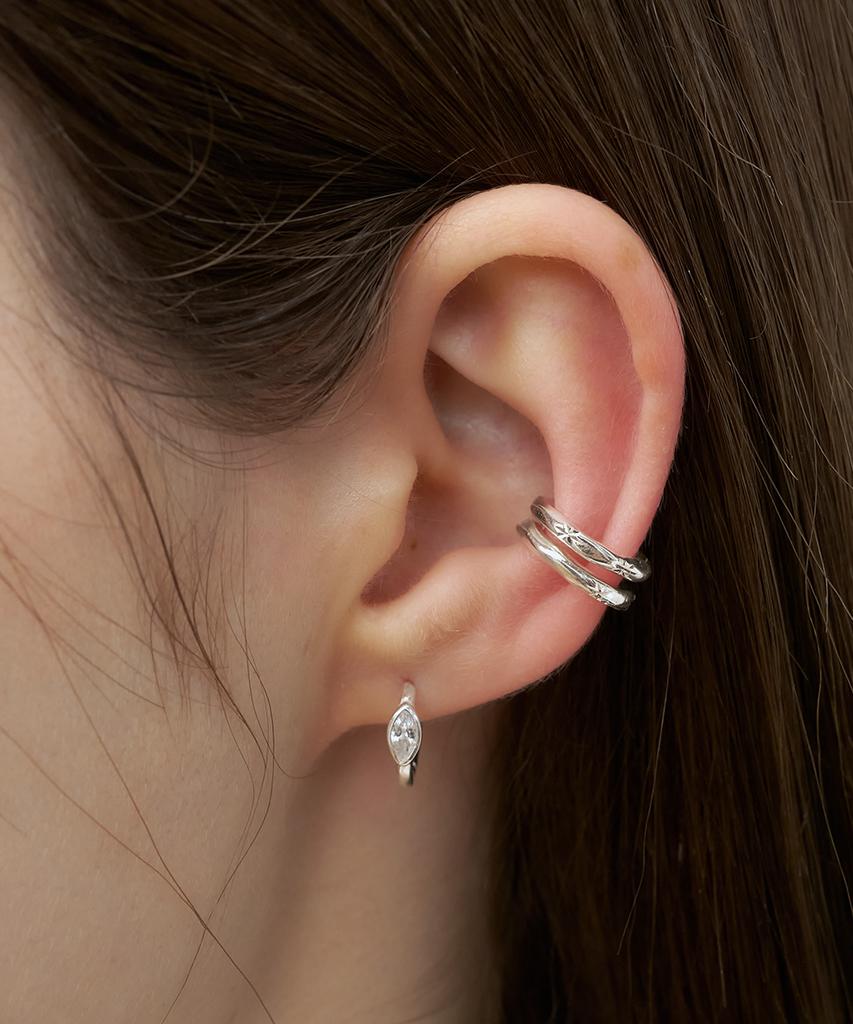 Xanadu Oval Cubic Earrings | Silver