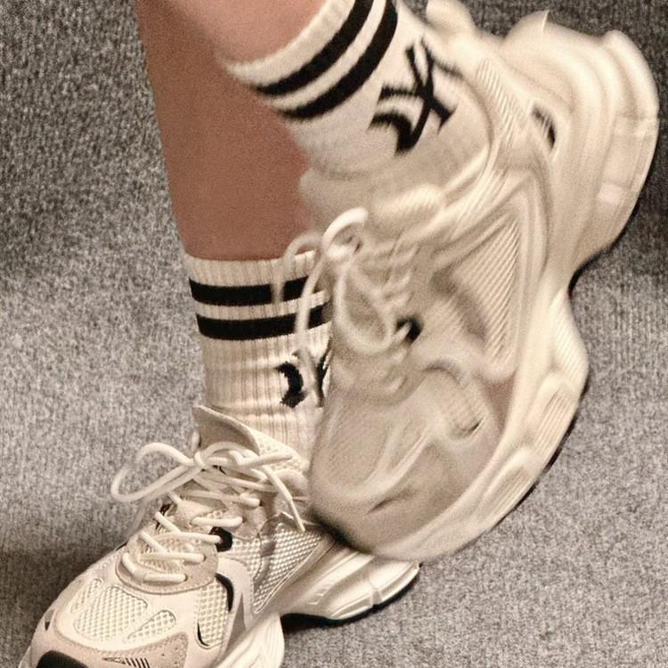 Dad shoes women's shoes 2025 new spring and autumn mesh breathable casual sports shoes versatile thick-soled summer white shoes