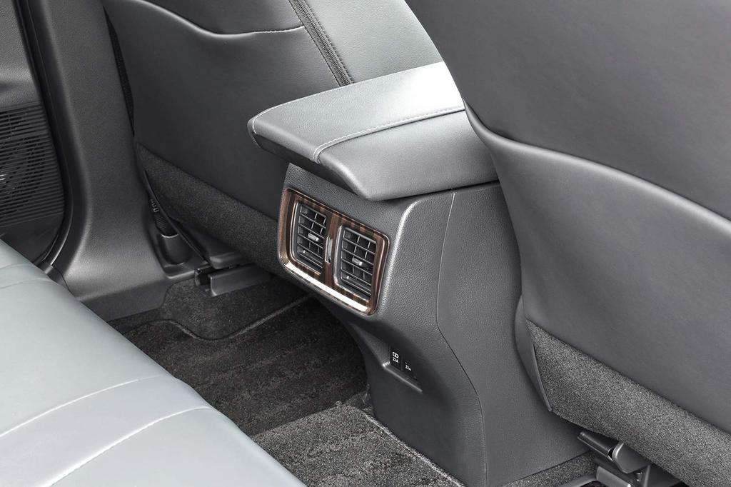 SecondStage Rear Seat Duct Ebony for Toyota Harrier 80 Series Panel, Tone, (T529BCW)