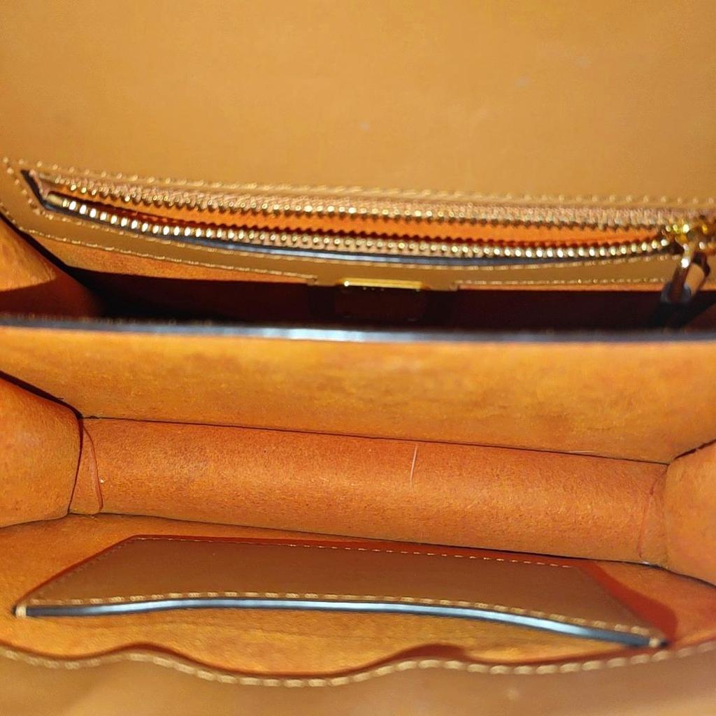 [Pre-Owned] Patricia Mini Coated Canvas Monogram Laurel Lock Crossbody Bag - Very Good #1SPYFUC
