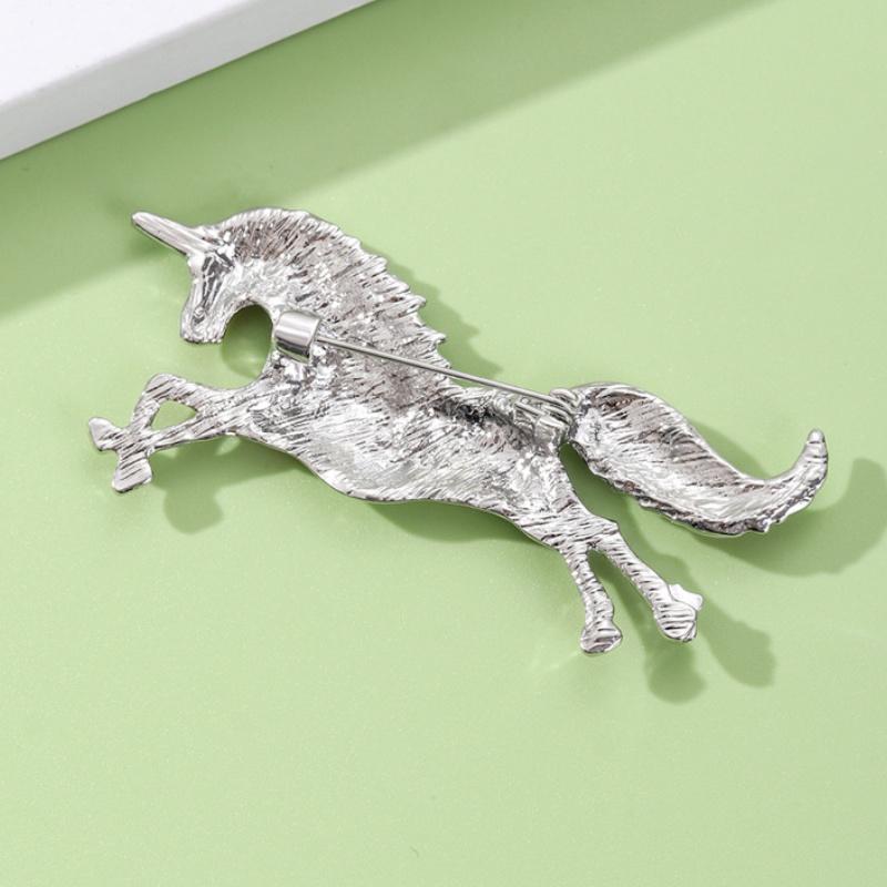 Retro Cartoon Alloy Enamel Unicorn Horse Brooch Lapel Pin For Women Clothing Badge Jewelry Accessories Gift