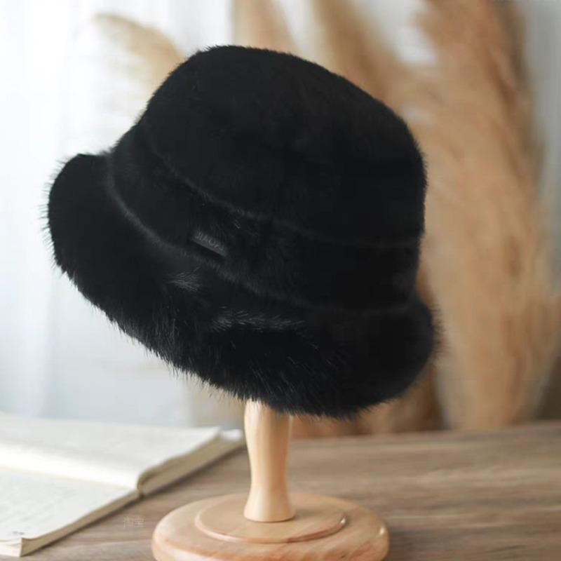 Winter Big Head Waist with Plush Fisherman's Hat Ear Protection Korean Edition Thickened Warm Plush Bucket Hat