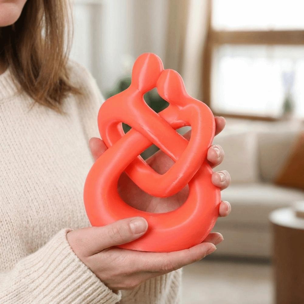 Abstract Design 3D Printed Figure Romantic Couple Embracing Sculpture  Home Decoration