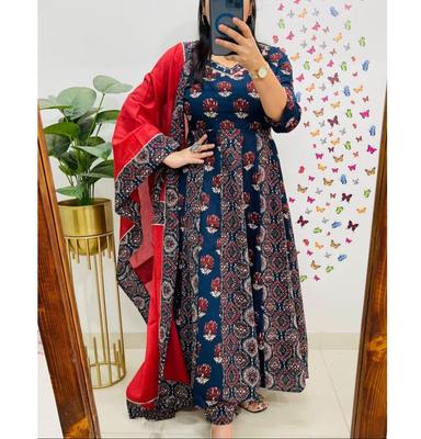 Beautiful Designer Kurta Pant Dupatta Set Party Wear Top Tunic Bollywood Salwar Kameez Kurti