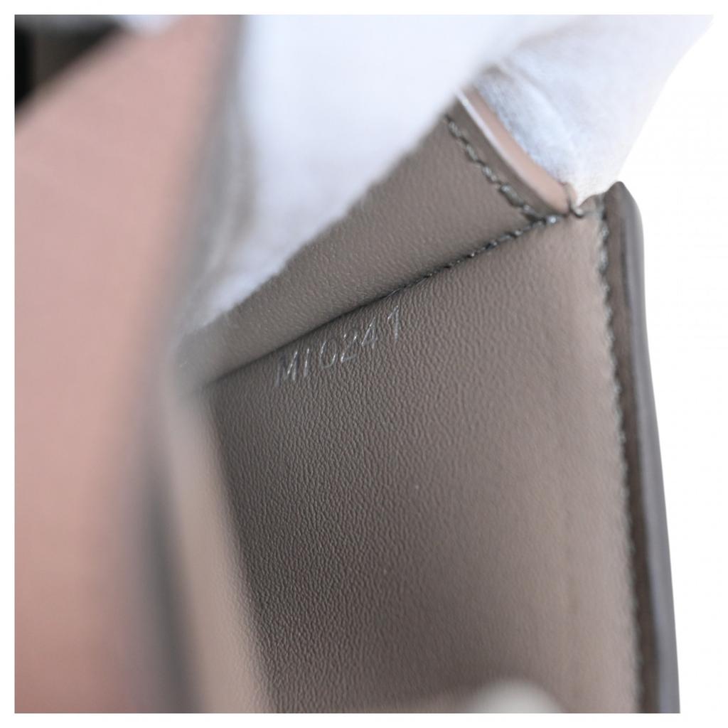 Auth LOUIS VUITTON Porte Feuille Capucines Compact Trifold Wallet Pink Lv9929zj