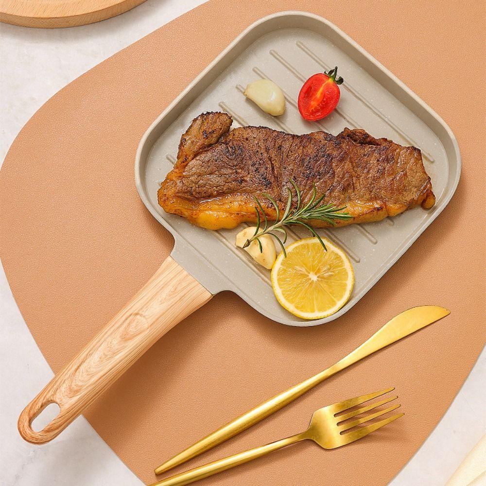 Heat-Resistant Handle Omelette Pan Striped Pattern Egg Frying Pan Egg Griddle Pan  Induction Cooker