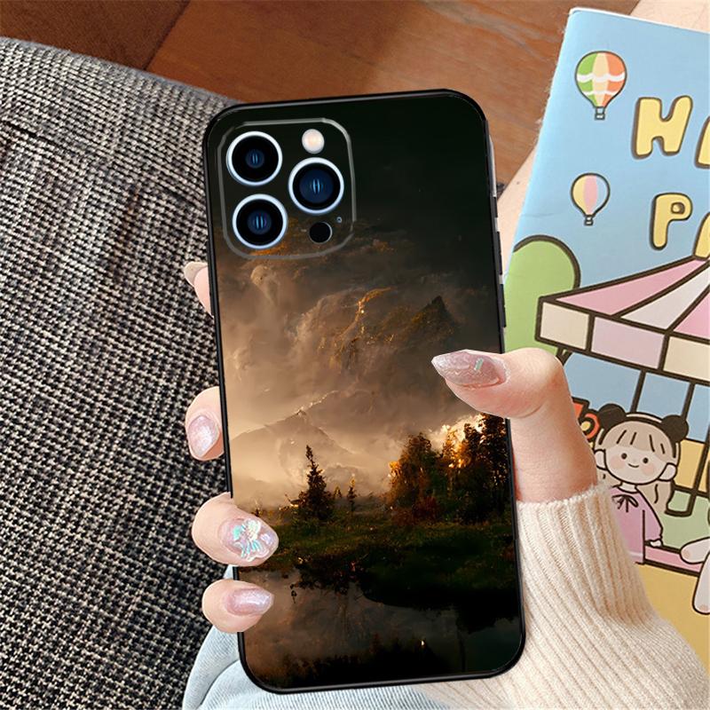 The Road To Mordor Case For iPhone 15 13 12 11 14 16 Pro Max 12 Mini Plus XR X XS Max Funda Protect Cover