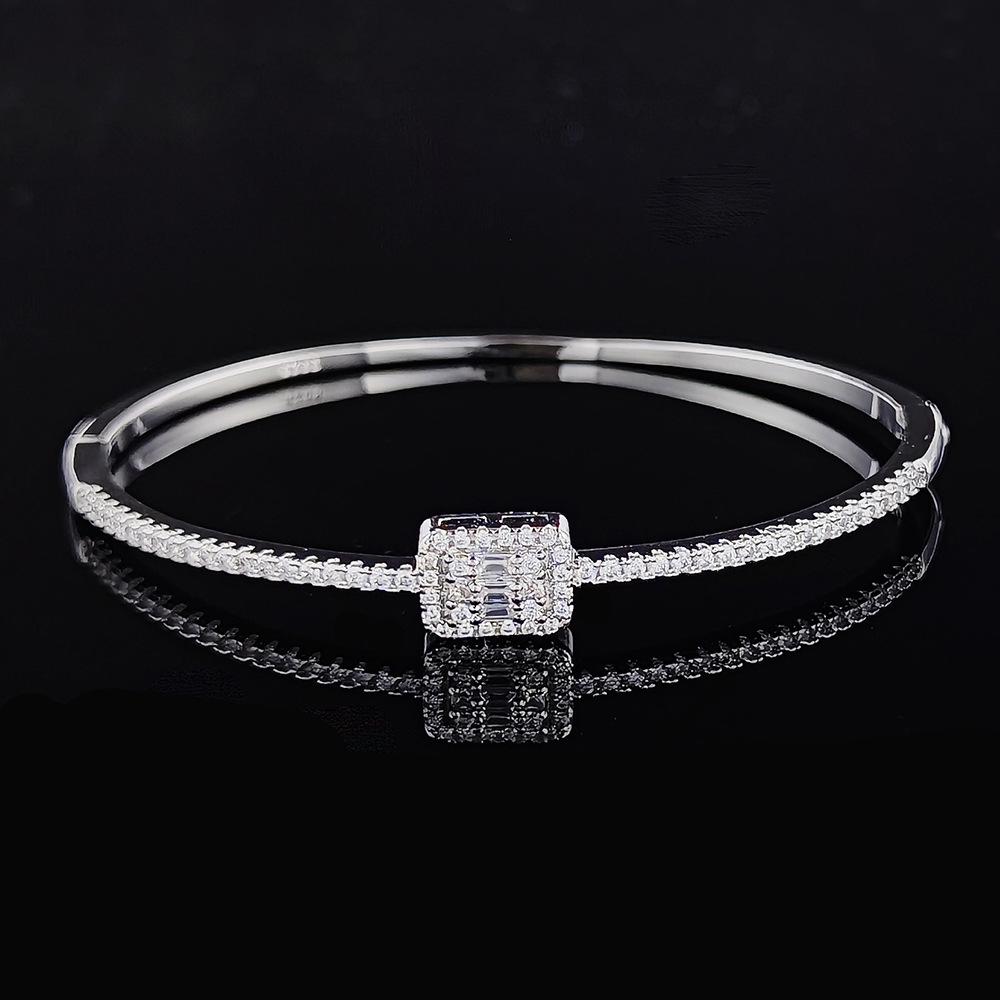 Women's High-End Rectangular Zircon Bracelet - Niche Design S8058