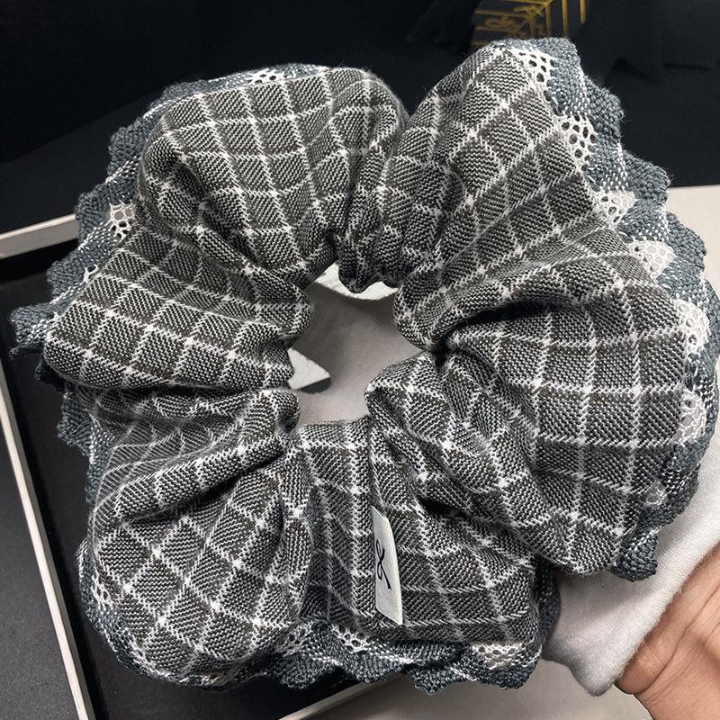 Premium Plaid Scrunchie: High-Elastic Hair Tie for Low Ponytails & Buns (Autumn/Winter 2025 Collection)