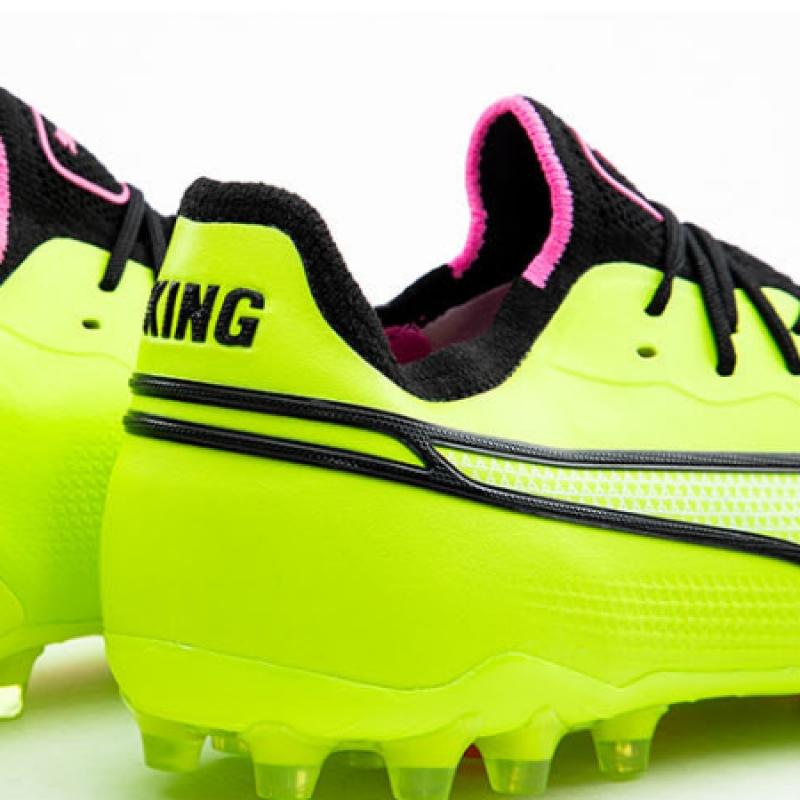 Puma GAlleria Puma Soccer Shoe King Ultimate Mg All Round