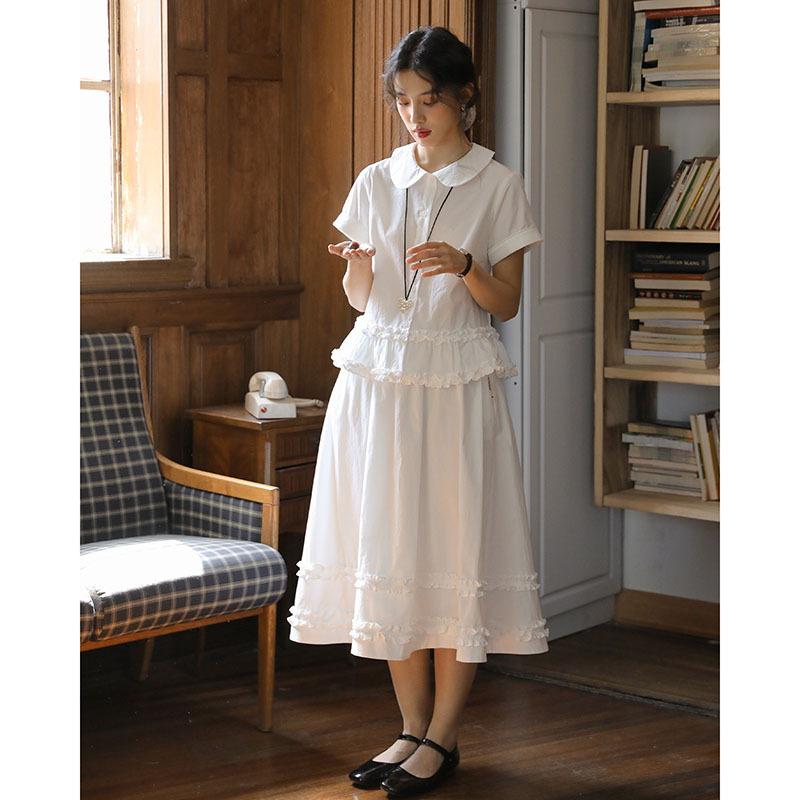 Literary white lace short-sleeved shirt top women + skirt