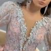 Elegante Roze Kant Lange Mouwen V-Hals Maxi Avondjurk Met Sleep Hoge Taille Prinses Silhouet Formele Gelegenheden