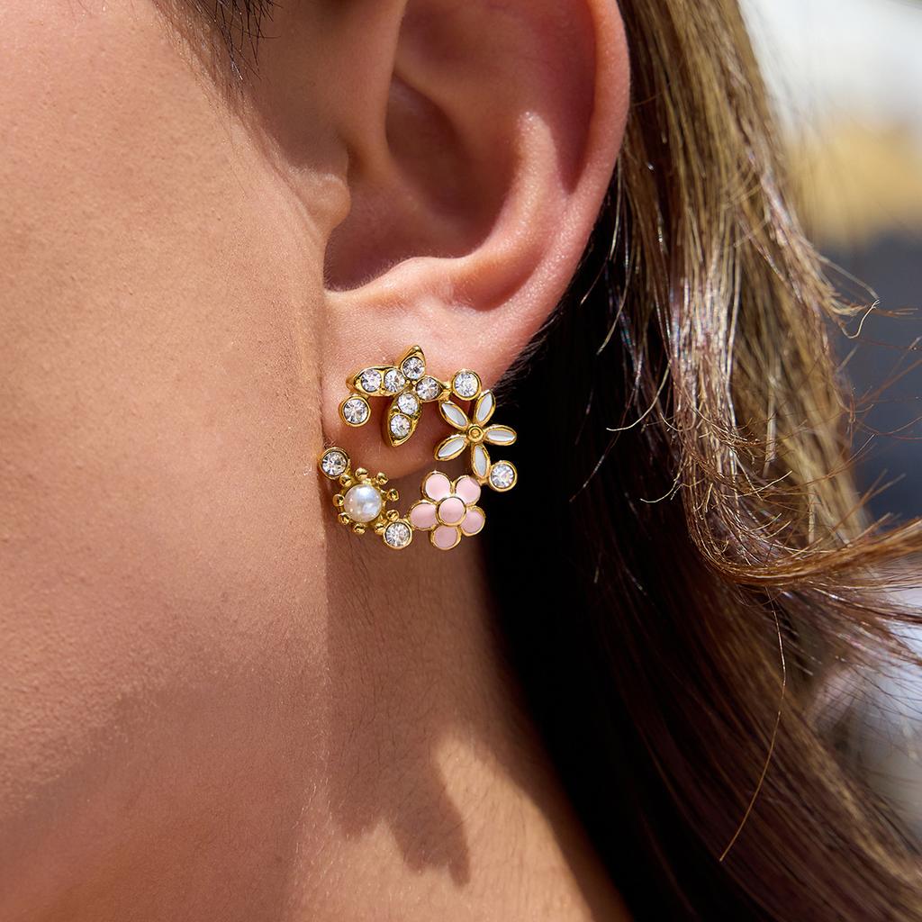 Sweet and romantic design 18K gold pearl with diamond butterfly white drip flower earrings